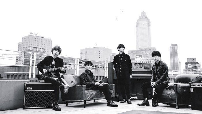 ＜＜＜11時台 Official髭男dism(@officialhige)登場＞＞＞
