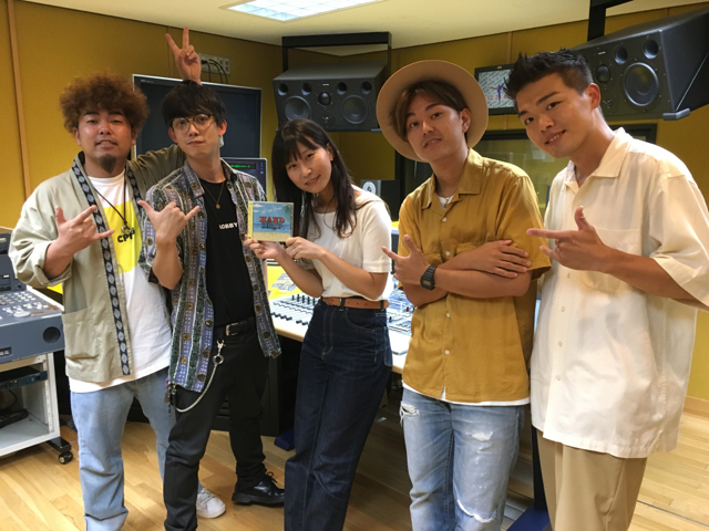 8/10 今朝は、関西の４人組ボーカルユニット「HAND DRIP」が登場します