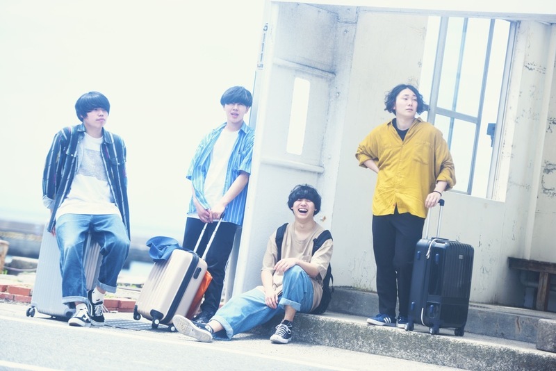 現在 #RK802 に 今月の TSUTAYA New Discovery アーティスト << kobore >> 生出演中♪　@kobore_official