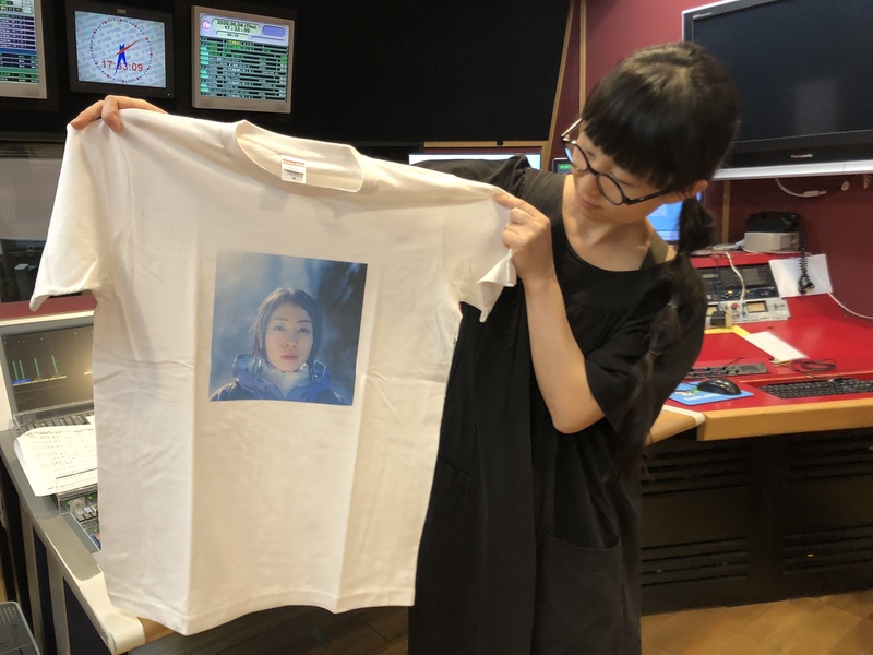 ＜＜宇多田ヒカル オリジナルTシャツ プレゼント！ #802TAP ＞＞