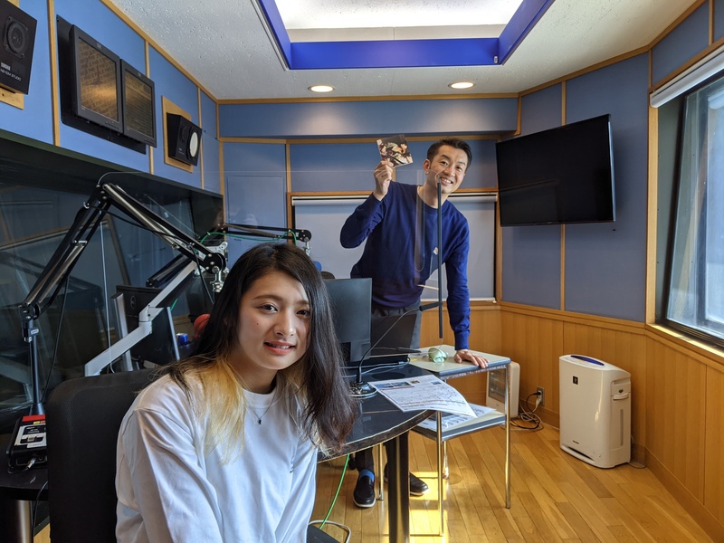 【11/25 8時台 #しなの椰惠(@yaeshinano_info) が登場！】