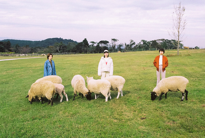 11時台 SHISHAMO(@SHISHAMO_BAND)登場！！ #起きたら802