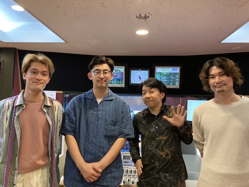 Guest →THREE1989  ( @THREE1989tokyo )タイムフリーで聴けます↓