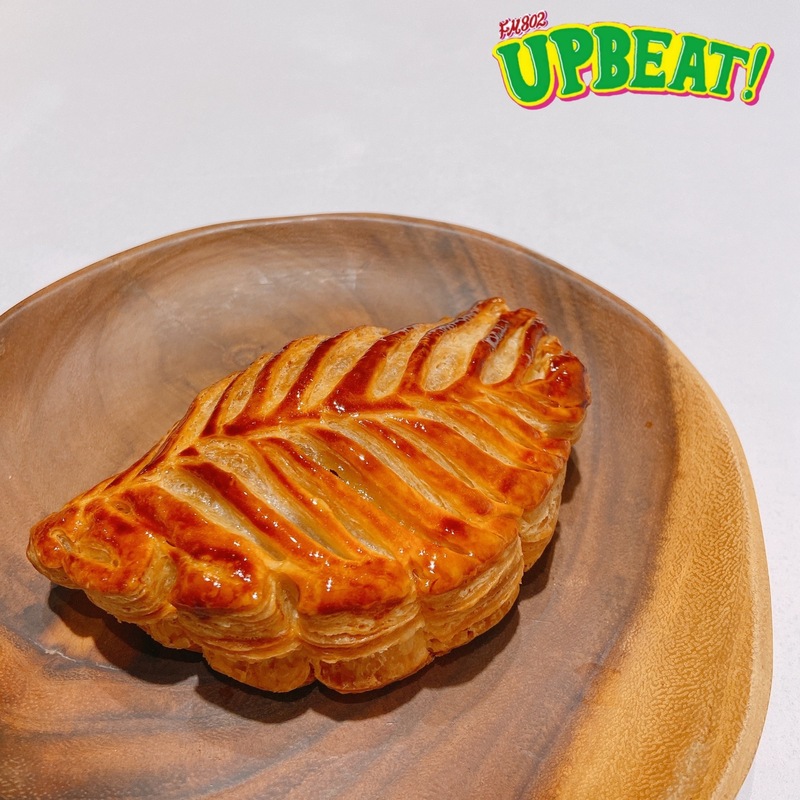 ◎しあわせの菓子パン◎ Parigino & Atelier de Maman【 アップルパイ 】