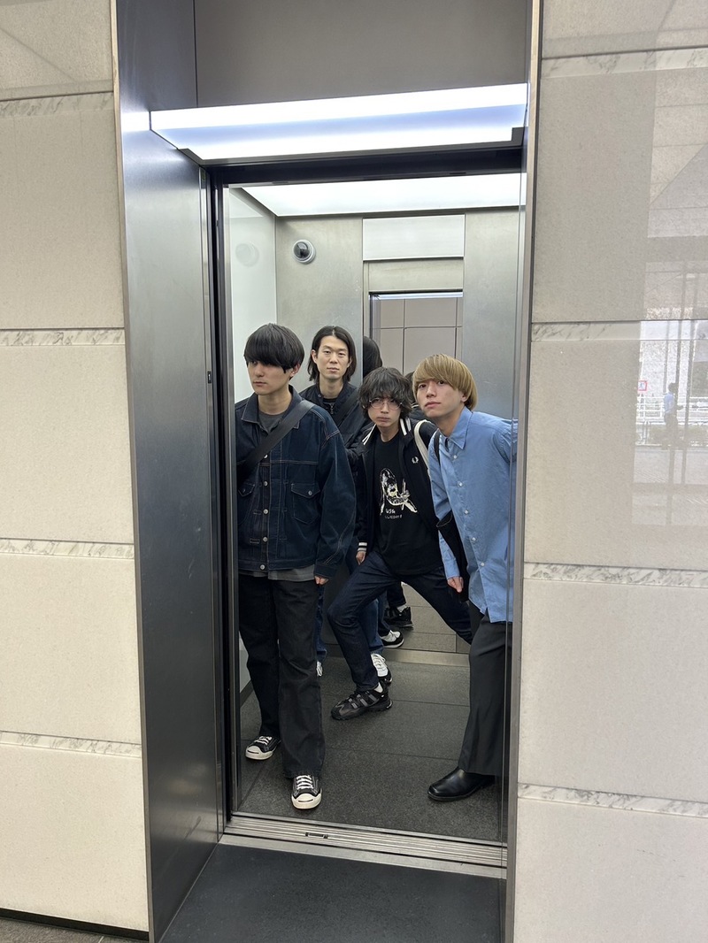 *** from DJ:ムツムロ アキラ(ハンブレッダーズ) @Humbreaders @mutsumuro