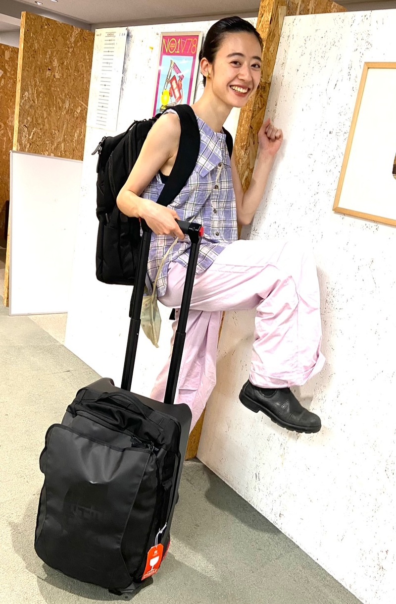 *** from 塩塚モエカ( #羊文学 ) @hitsujibungaku @moekashiotsuka #moni802