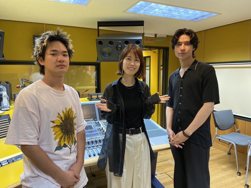 起きたら802 GUEST: Billyrrom @billyrrom