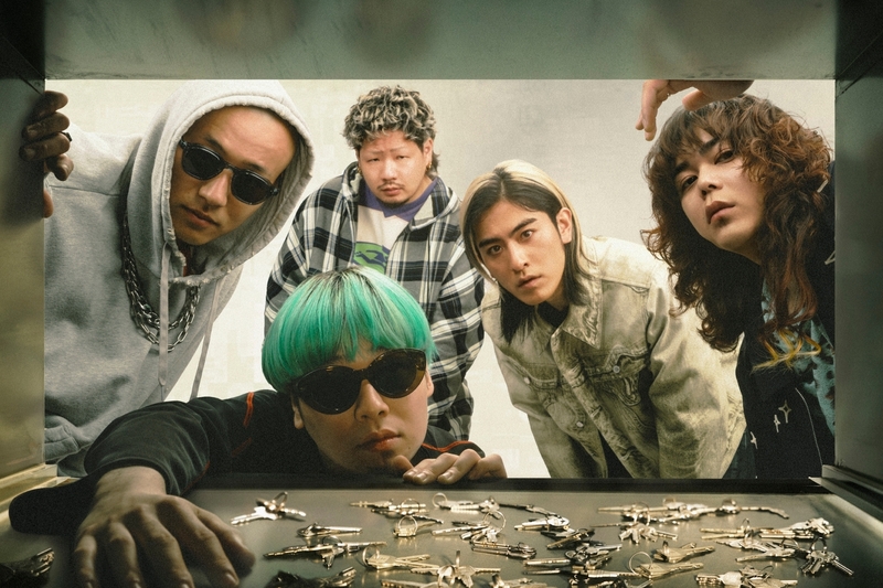 ◎11時台中盤 Kroi (@KroiOfficial) 登場！ ◎ #起きたら802