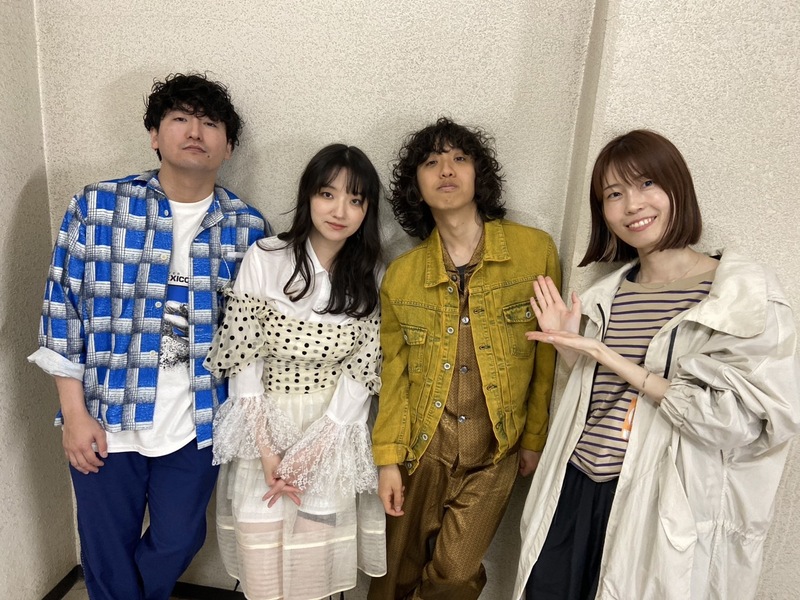 interview: Laura day romance @Lauradayromance #FM802 #fmcocolo765 #おはぷら