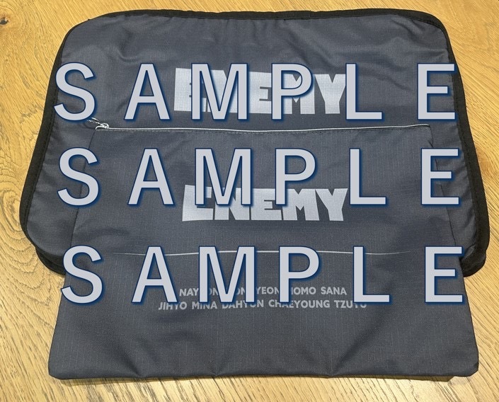 ★なな金プレゼント「 TWICE『ENEMY』オリジナルトラベルポーチセット 」をプレゼント★