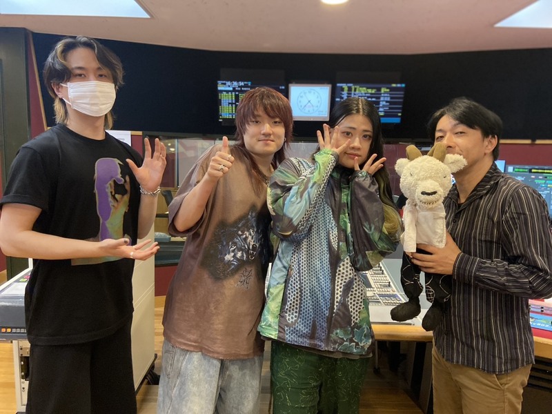 GUEST: Chevon @Chev0n #802TAP