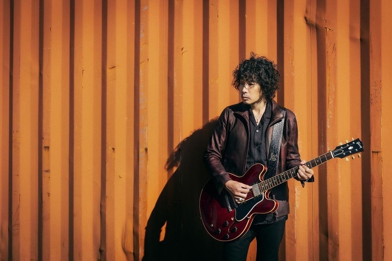 【2/10(火) COMMENT GUEST ：斉藤和義】