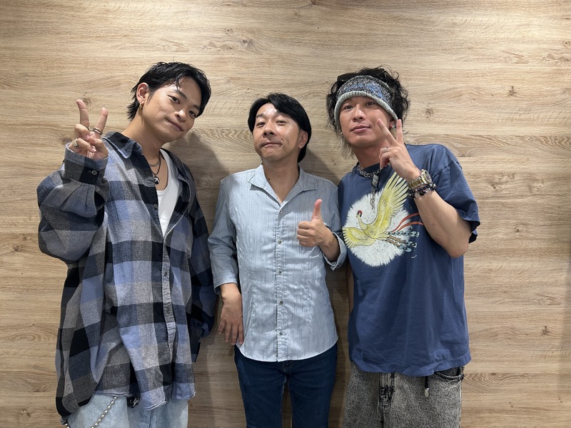GUEST: THE ORAL CIGARETTES @oral_official #802TAP