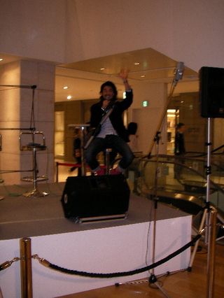 ここはEMA地下１階♪