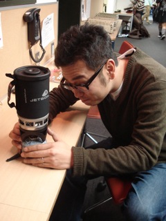 今日は緊急時にもつかえる防災グッズを紹介