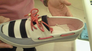 紐に『鈴』が付いてるんです♪