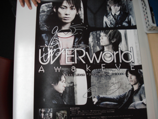 UVERWORLD　サイン入りポスター