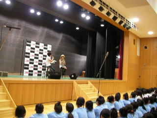 加藤ミリヤ公開収録＠箕面自由学園！