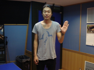 ベッドサイドミュージック…今週は、curlygiraffeの