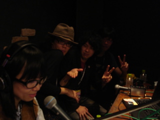 ライブ直後のゲスト１組目！