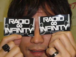 RADIO∞INFINITYのステッカーがRUSH BALL 2010でもらえる！！！
