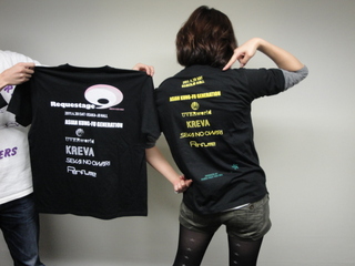 REQUESTAGE 9のＴシャツ裏！