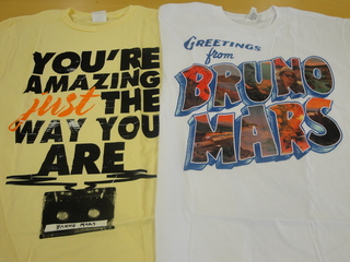 BRUNO MARSのTシャツ