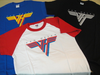 ふたたびTシャツプレゼント！！