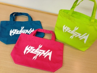 2/17★予想屋サンデーアーティストグッズ★