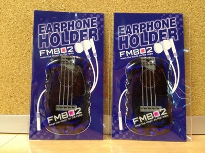 FM802オリジナルイヤホンホルダー