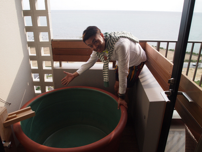 去年12月にオープンしたばかりの琉球温泉・瀬長島ホテル