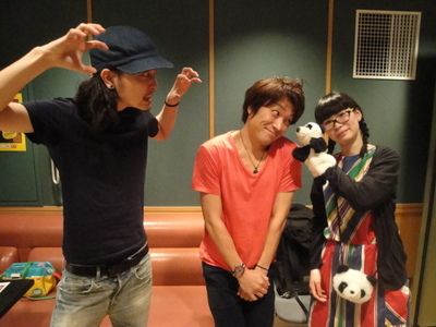 カラスは真っ白