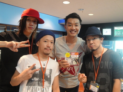 KNOCK OUT MONKEY☆スタジオ登場