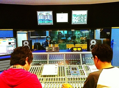 ROCK KIDS 802 本番中！