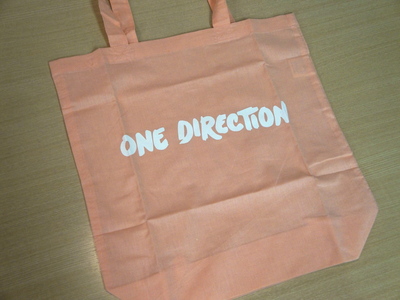 One Directionの「トートバッグ」