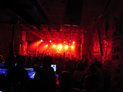 ROCK KIDS × NICO Touches the walls