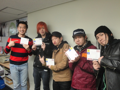 KNOCK OUT MONKEY ☆ゲストで登場