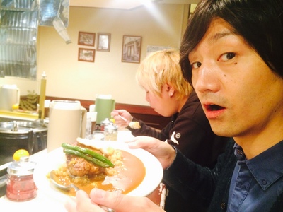 ▼今夜の #RK802 indigo la End&NICO Touches the Wallsが登場！