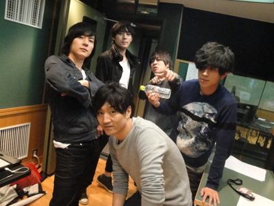 まもなく！ #RK802 にflumpool(@flumpool_STAFF)生出演！
