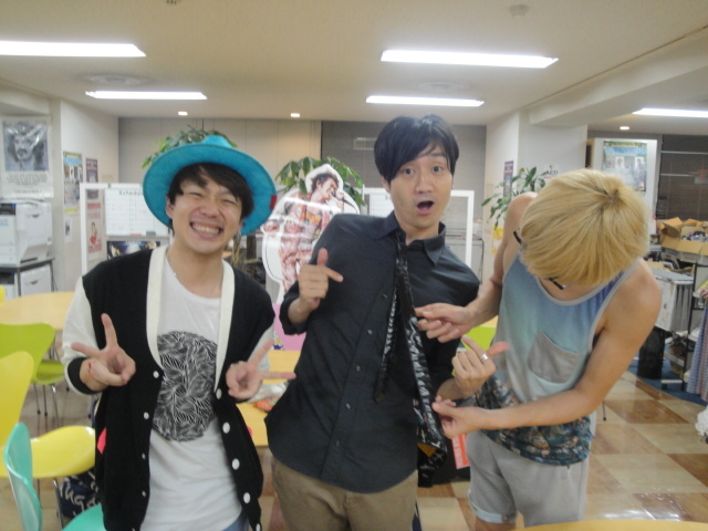 この後10時台！ #RK802 に グッドモーニングアメリカ(@gma_info) 金廣真悟＆たなしんが生出演！!