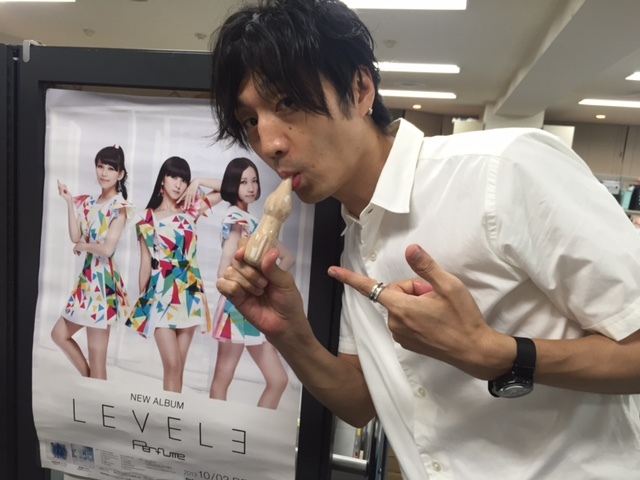 今夜の #RK802 はフジファブリック(@Fujifabric_info)生出演★そして！味噌汁’sの新曲「メソメソ」オンエア〜！！