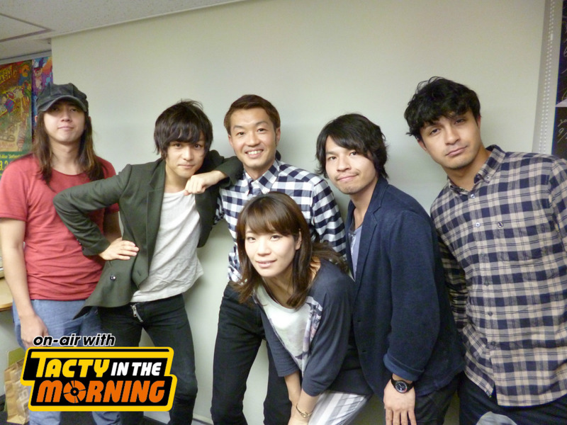 TRAVEL WITH TACT [BIGMAMA]