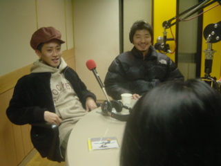 ふんぞりかえってますが…