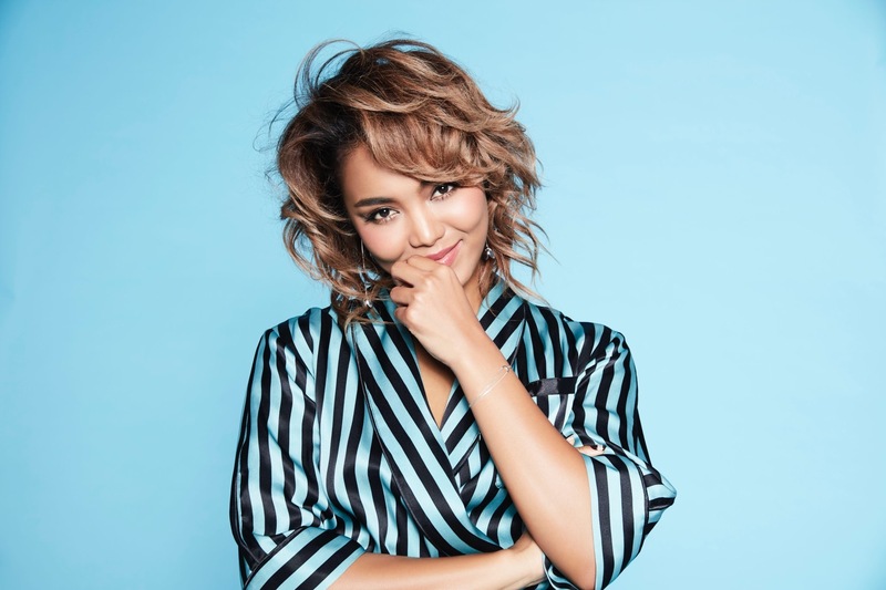 ＊11時台＊Crystal Kay( @CKAY26 )登場！